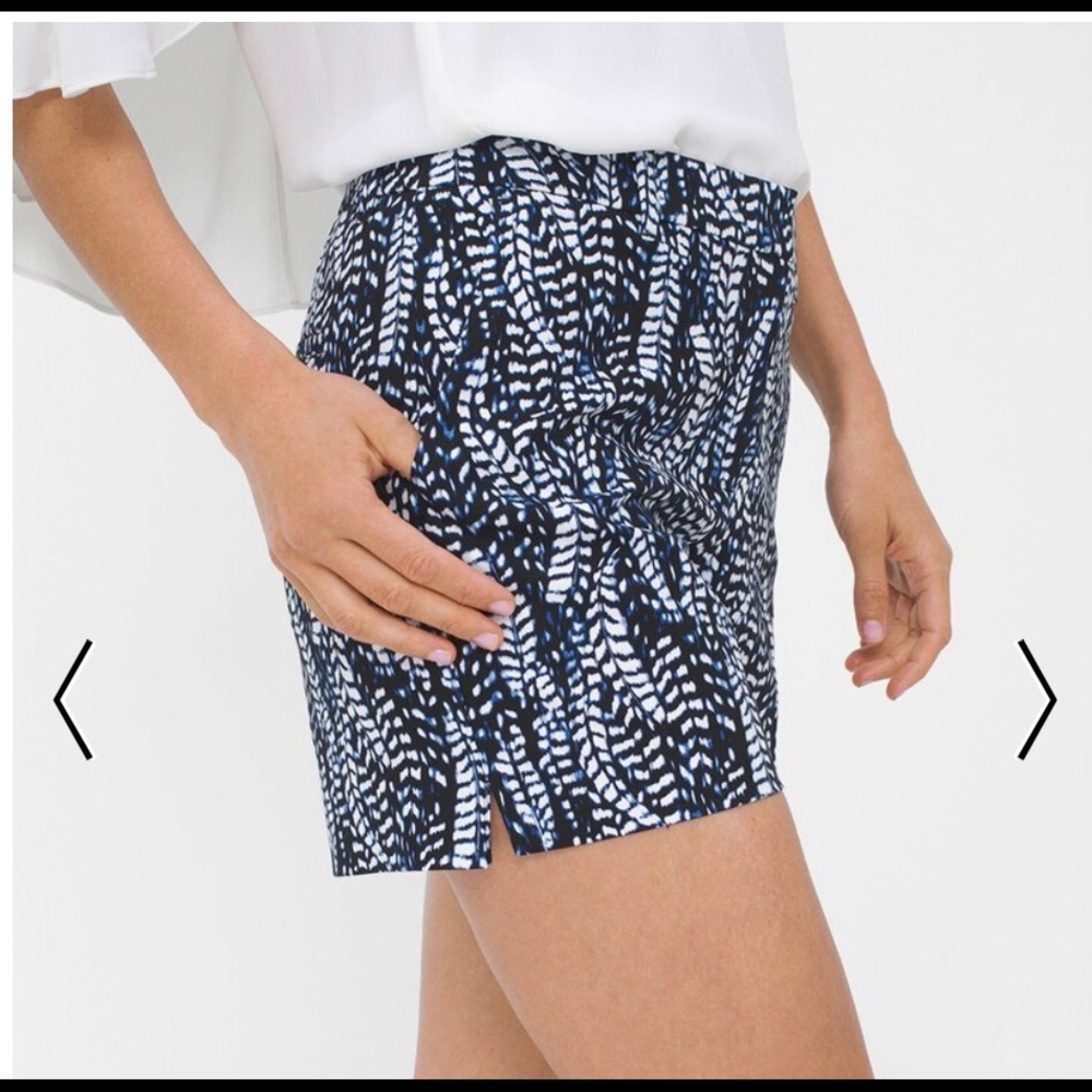 White House Black Market blue print shorts - Picture 2 of 7